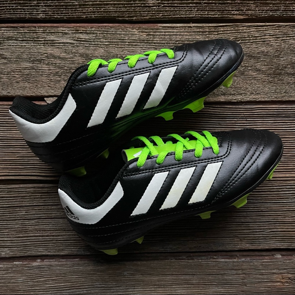 ❗️SOLD❗️Adidas Goletto cleats